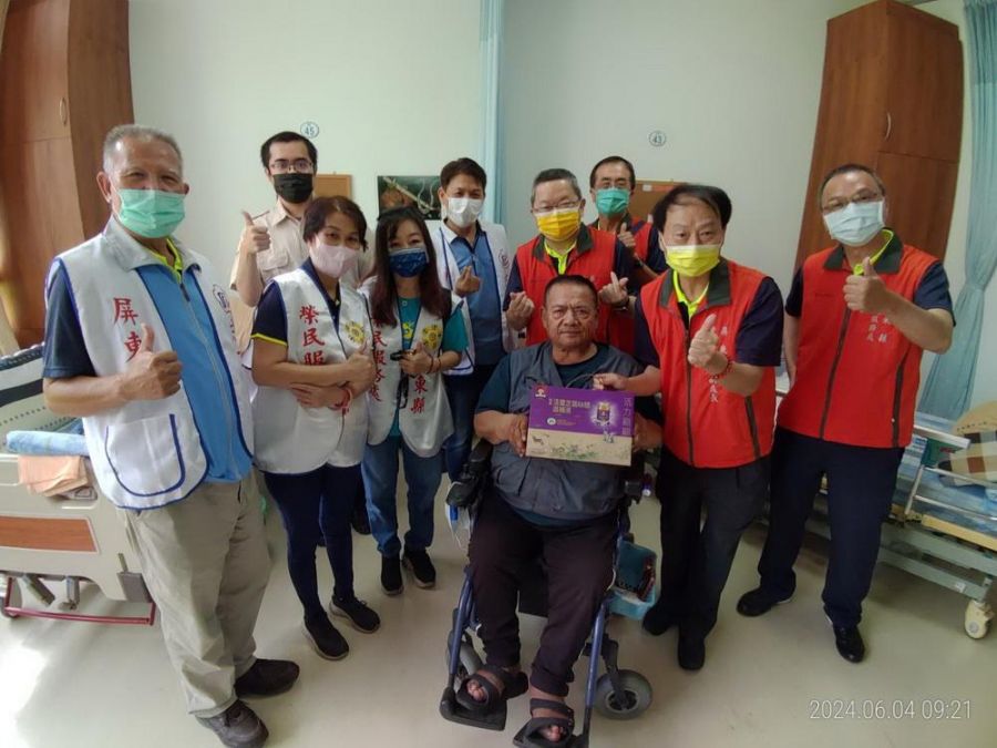 端午節前夕  屏東縣榮服處慰問住院榮民