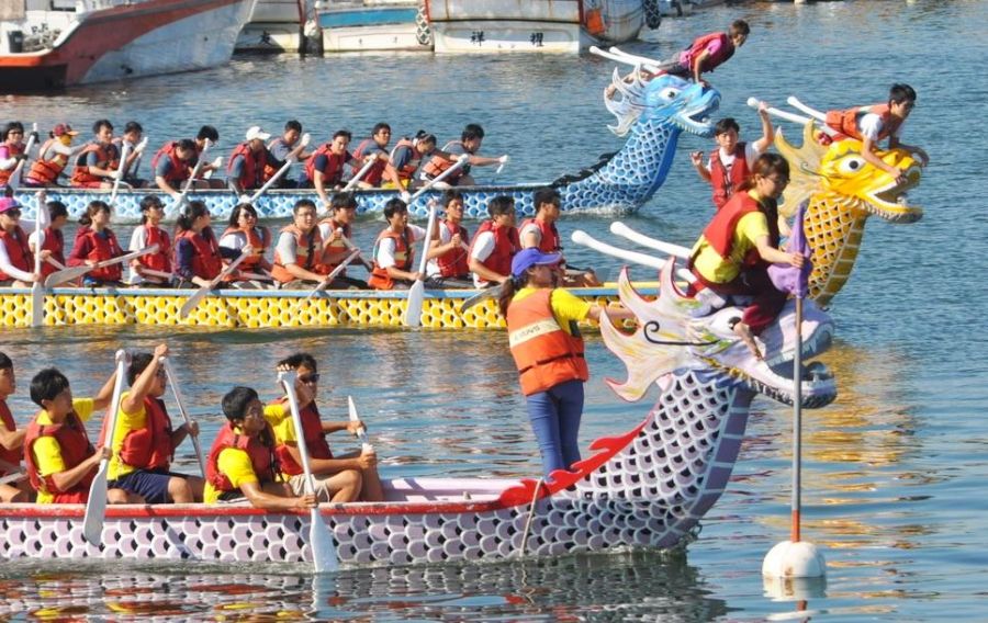 澎湖縣端午節龍舟競賽熱鬧登場