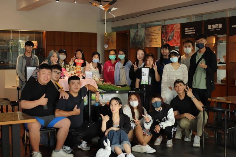 樹德科大伴手禮成果展  學生大秀創意與美感