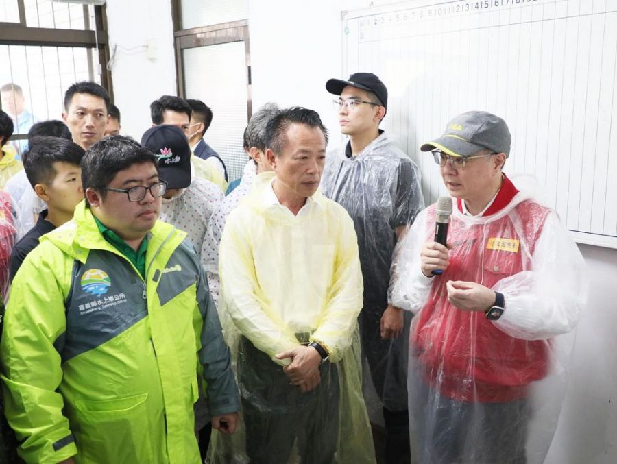 卓榮泰赴嘉縣勘查農業災損  從寬認定 盡速核發補助