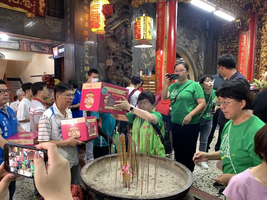 白沙屯媽祖加持金鏟子助建院　創世中元節推出粉紅植福箱