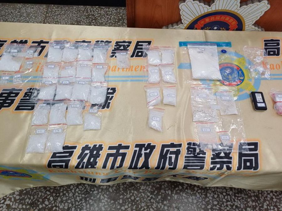 高市警偵破毒品案　權利車內暗藏800公克毒品