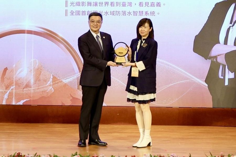 嘉市府觀新處長張婉芬以創新作為  榮獲行政院模範公務人員