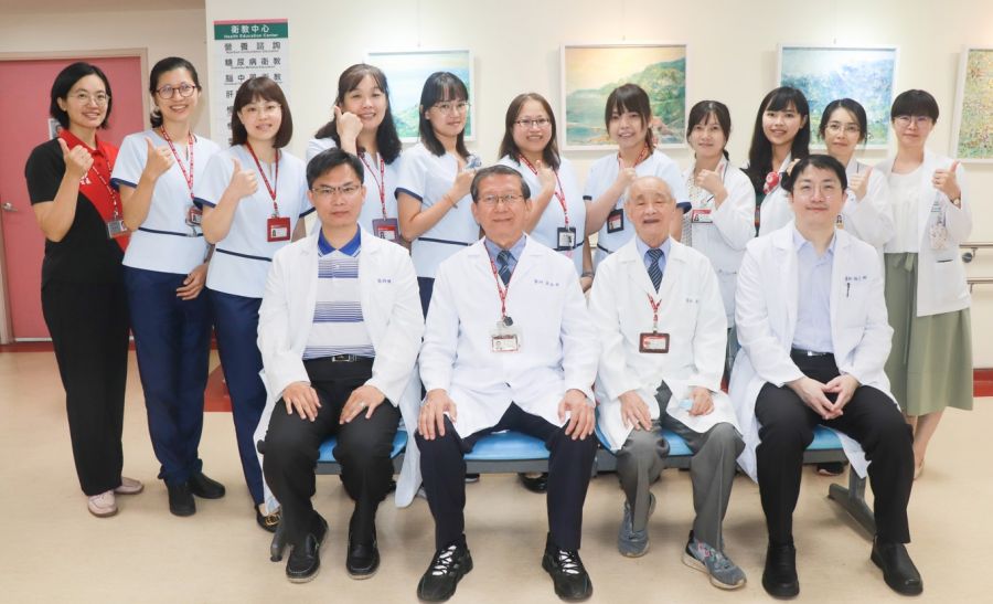 糖尿病照護屢創佳績！為恭醫院榮獲品質標竿獎殊榮