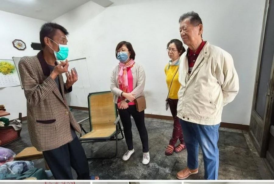 「莫忘世上苦人多」  人間處處有溫暖