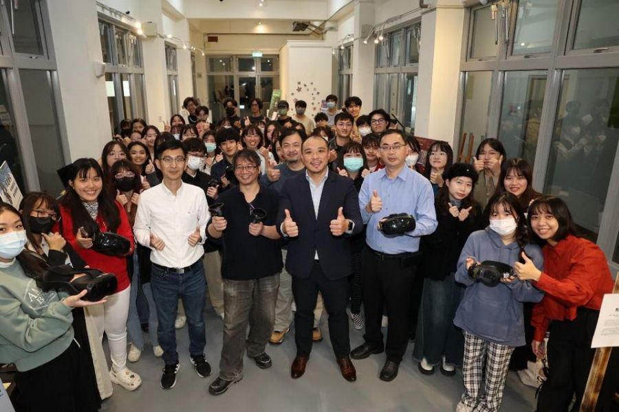 高雄大學藝創系「虛實之間」期末成果展  創意作品