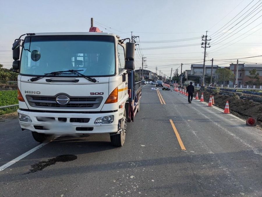 大林鎮大貨車與機車發生車禍　蕭姓婦人與2個月大嬰兒雙亡