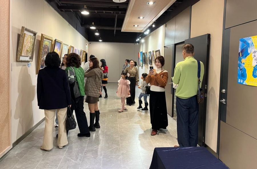 藝術家邱堯群師生作品  於沐樂館展出