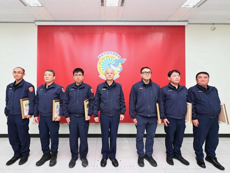 嘉義市政府警察局長  表揚員警好人好事