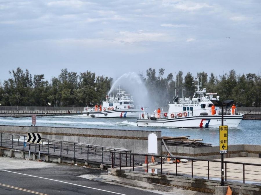 布袋海巡巡防艇成軍典禮祈福  擴大海勤人力招募