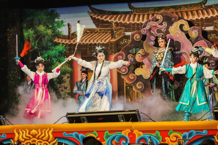 義竹鄉上演明華園青春新作「俠女飛星」