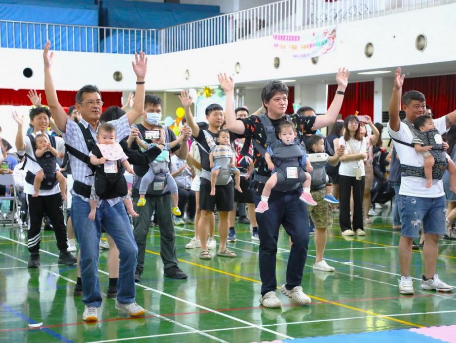 嘉縣歡慶母親節   親子趣味活動熱鬧登場