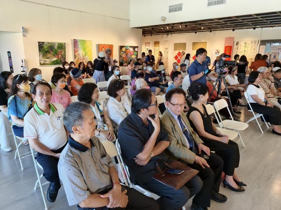 「藝起傳愛」翔鳳會員藝術公益聯展  以藝術傳遞愛心關懷弱勢