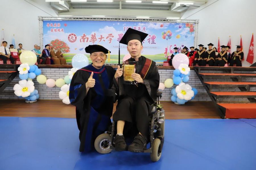 南華大學畢業生茁壯放光　秉持三好精神邁向新篇章
