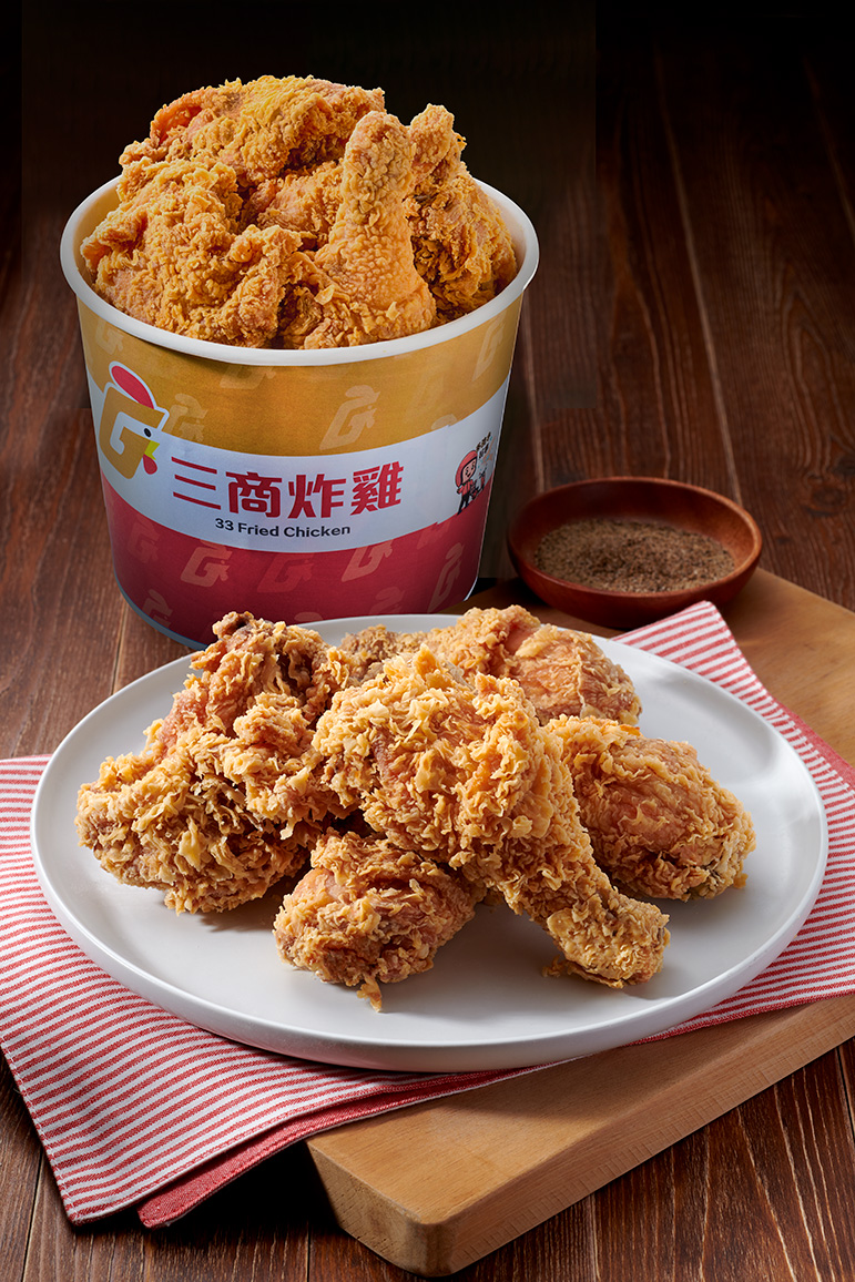 《三商炸雞》畢業快樂！慶祝畢業就從這一桶開始！
