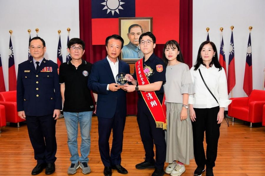 嘉縣警局舉行114年警察節慶祝活動 表揚26名績優人員