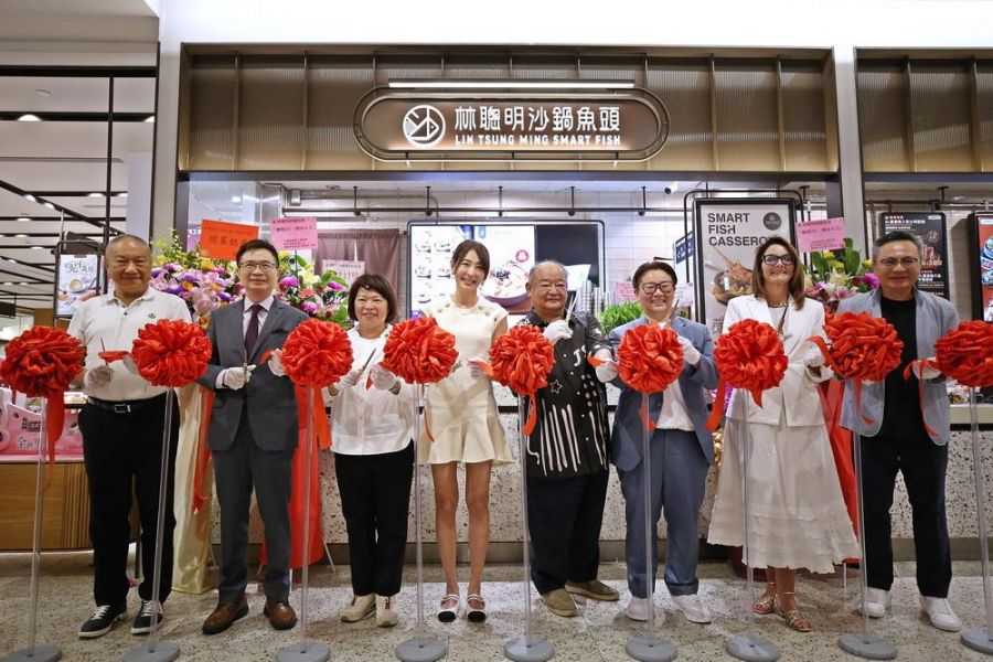林聰明沙鍋魚頭台北101店開幕  黃敏惠市長祝福門庭若市