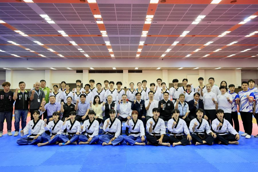 行政院長卓榮泰訪視世大運代表團備戰情形　期勉選手勇奪佳績