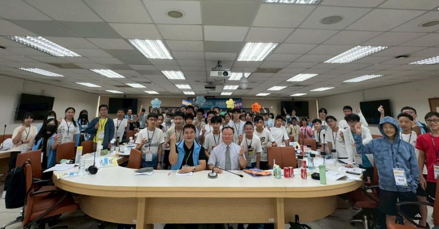 高師大辦理全國國中資優學生營隊 協助培育未來主人翁