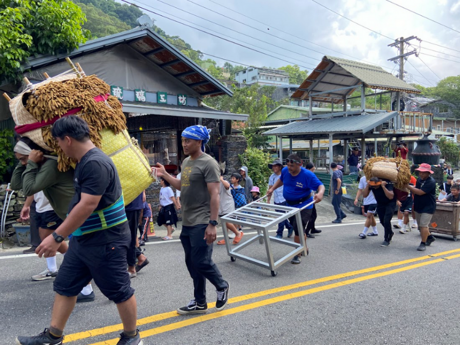 「小米負重」慶豐收　中山大學復振魯凱族傳統文化