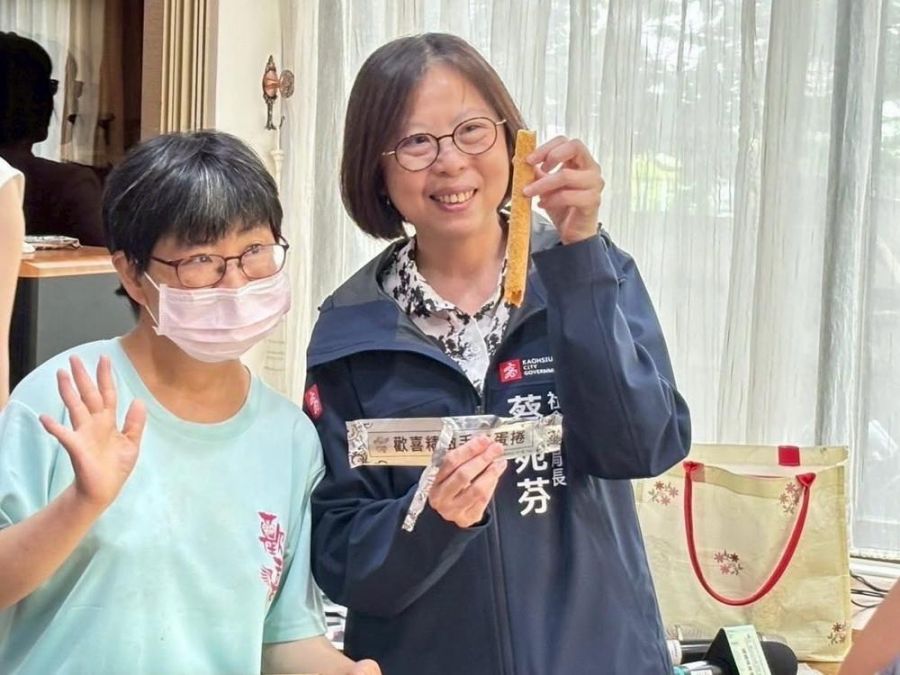 「月好心暖・雄好禮」蛋捲  唐氏症歡喜協會溫馨開展人生風味
