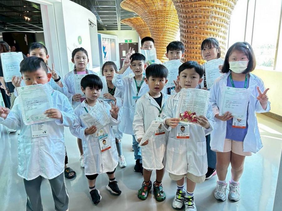 竹秀「小小醫師營」 闖關啟發學童醫學夢