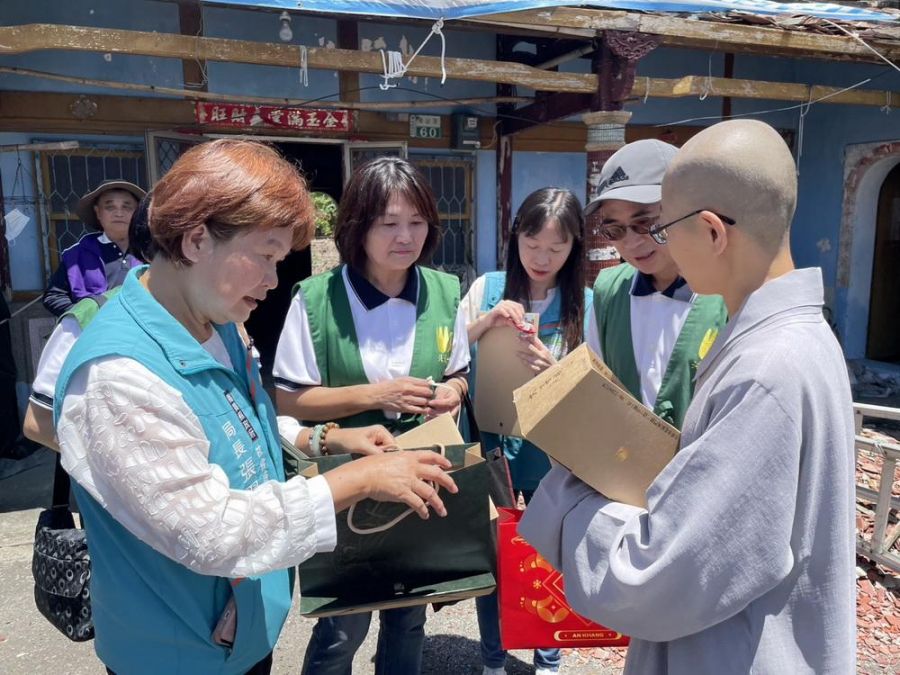 嘉義縣社福中心攜手公益團體  助弱勢家庭