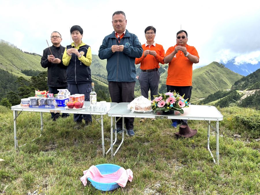 南投縣榮民服務處秋祭緬懷 中橫公路殉職榮民