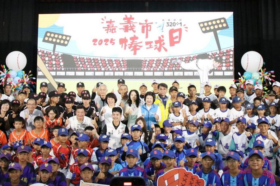 傳承KANO精神 黃敏惠以「苦練決勝負、人品定優劣」勉勵球員