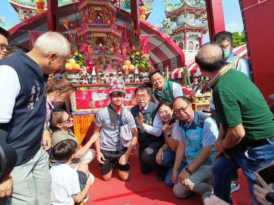 台南做16歲成年禮  巴拉圭公使之子跨海參與增添國際風采