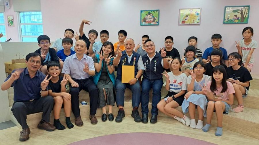 新港奉天宮與中華電信攜手合作 推動數位平權 推廣數位閱讀