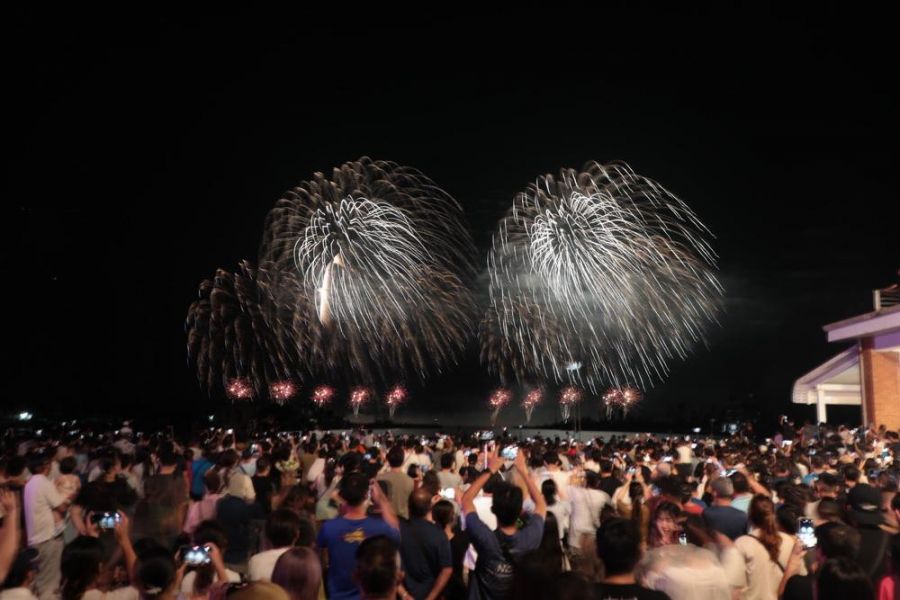 2025台南夏日音樂節—將軍吼熱力開唱  煙火點亮濱海夜空