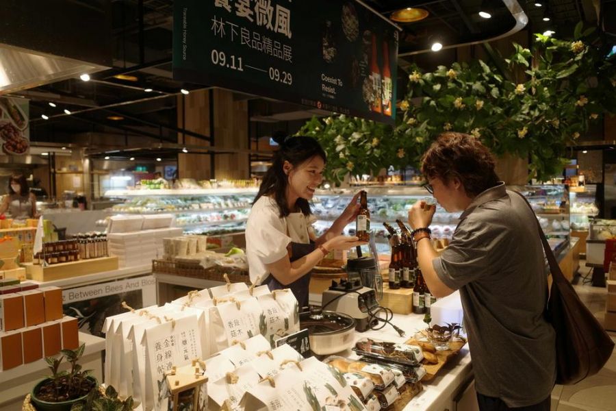 林下良品綻放微風超市 諸羅山茶啤酒首度亮相