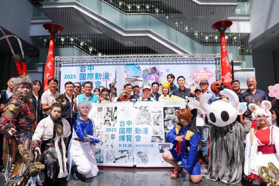 台中國際動漫博覽會市府登場！盧市長化身《寶可夢》
