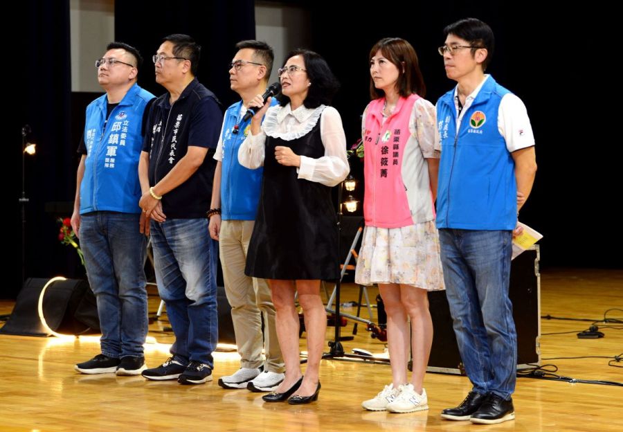 苗縣府辦「搖滾生命音樂會」 鼓舞學生勇敢面對生命挑戰