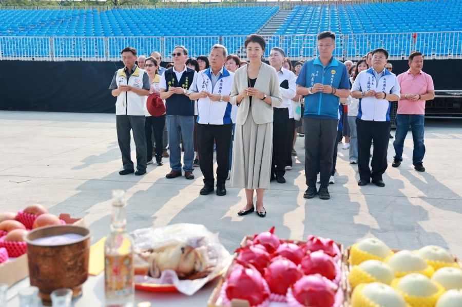 茶博、國慶焰火將登場  許淑華帶縣府首長祈福