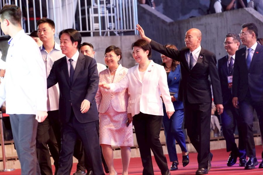 國慶晚會總統賴清德、國慶籌委會主委韓國瑜院長、市長盧秀燕同慶