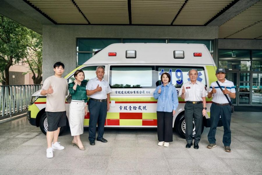 常殷建設累計捐贈8輛救護車  助力屏東消防救護能量