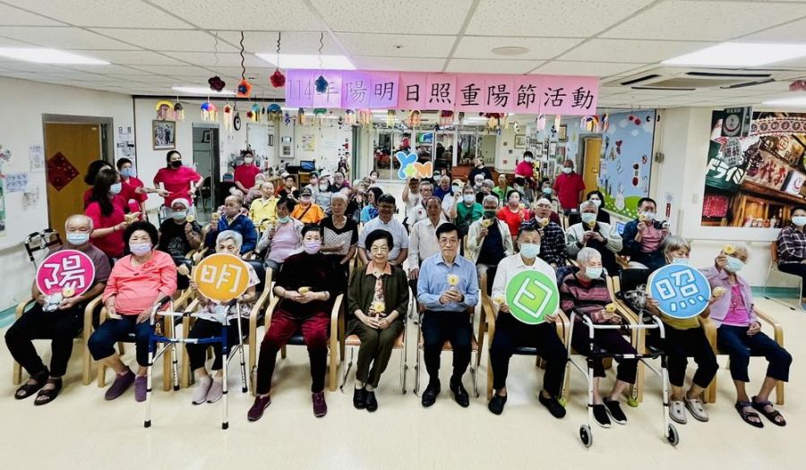 張進通許世賢文教基金會攜手協會  舉辦國際防失智症月活動