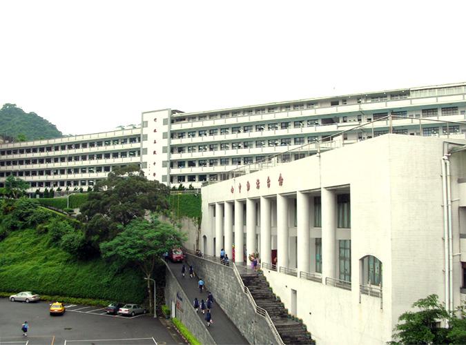 竹林中學連傳捷報  語文與科學領域雙軌並進  成果驚艷全國