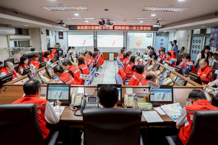 嘉義縣災害應變中心鳳凰颱風第1次工作會報