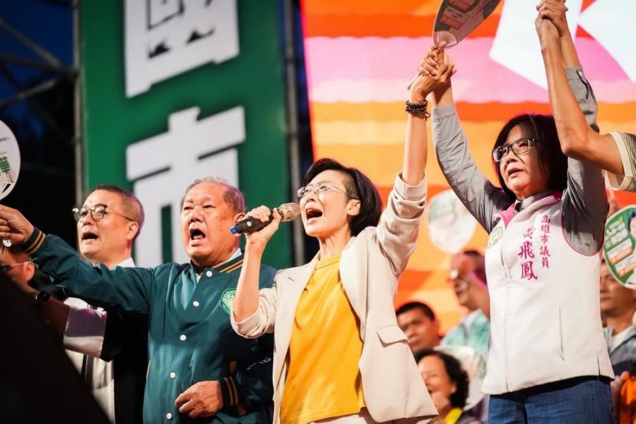 逾萬人湧進旗山造勢場   林岱樺激動大喊市民做主