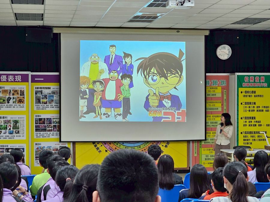 日本動漫「美少女戰士」原畫師在藝校 大手牽小手．大家逗陣學漫畫