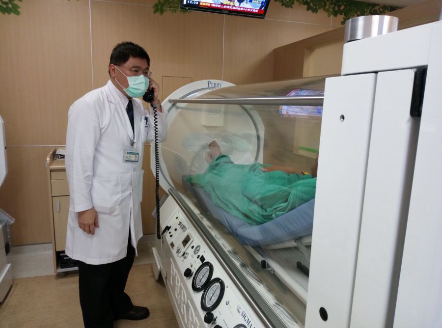 五名大學生租屋處一氧化碳中毒 緊急高壓氧治療後脫險