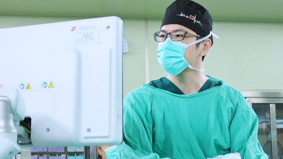 甲狀腺消融手術    讓她重拾自信笑容