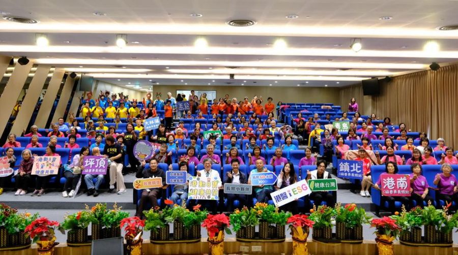 小港醫院攜手8個C據點熱舞嗨翻天 展現「醫養整合」健康共榮