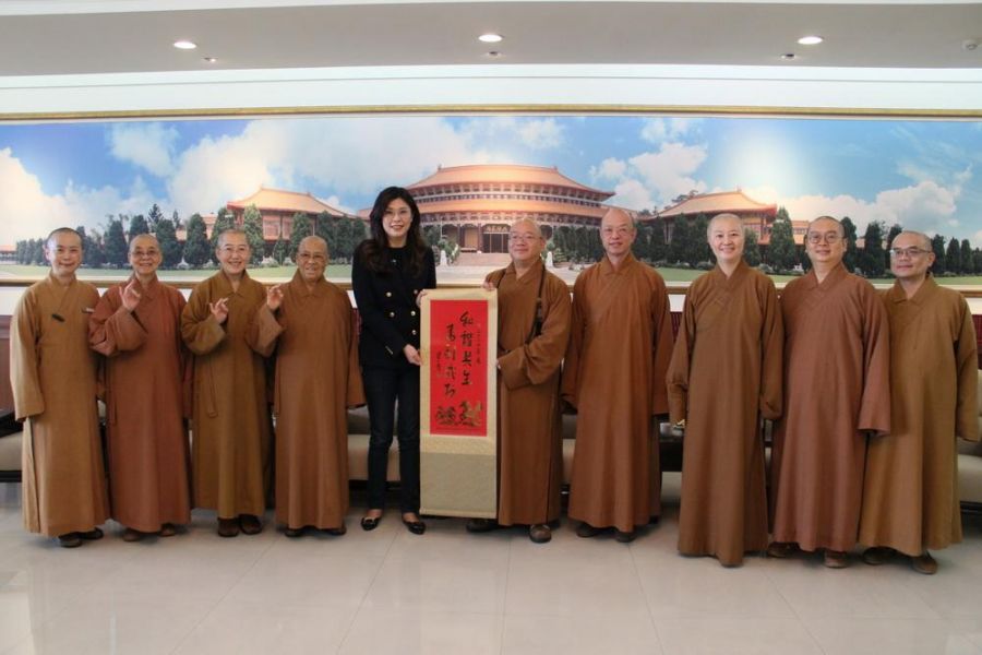 鄭麗文訪佛光山 找到歡喜信心