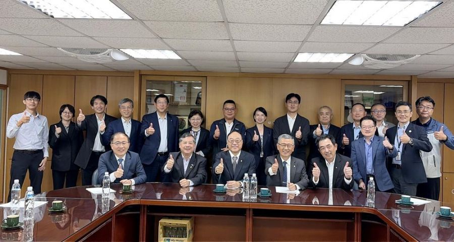 港務公司周永暉傾聽業者心聲  推動貨櫃與散雜貨量能齊揚