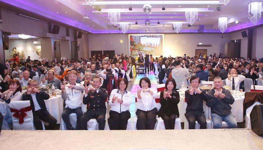 嘉市115年消防節慶祝活動   黃敏惠表揚績優消防與義消人員