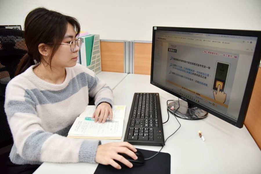 隨最低工資調整！「減班休息」勞工再充電訓練津貼再加碼